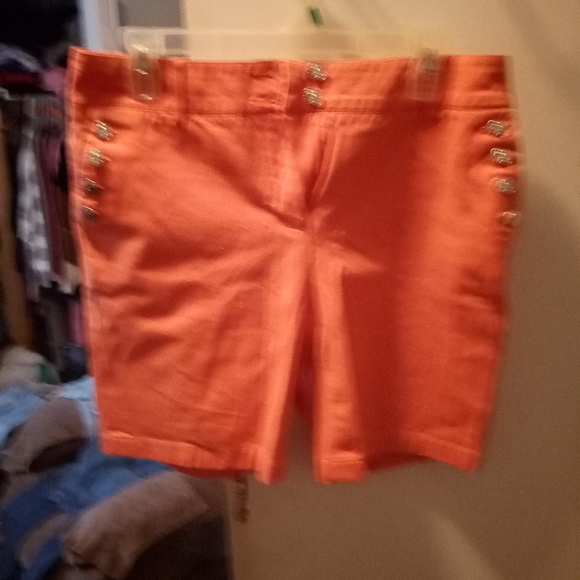 Women's high waisted shorts - Picture 4 of 4